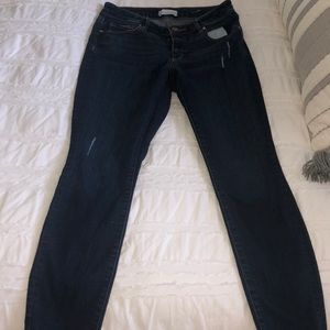 Women’s distressed Loft Jeans